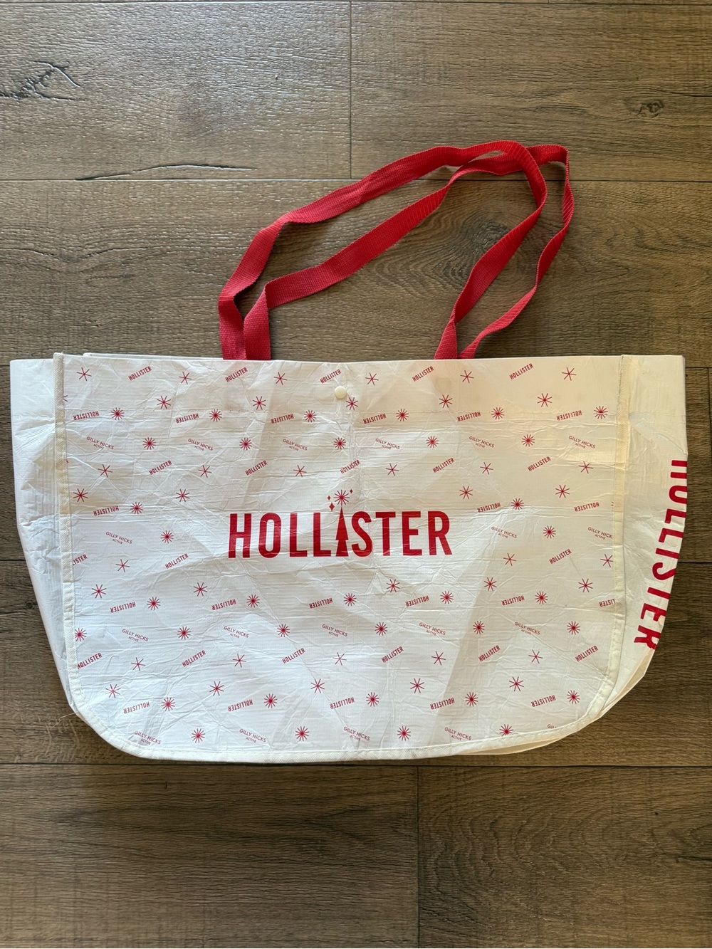 Hollister White Tote with Red Logo and Straps